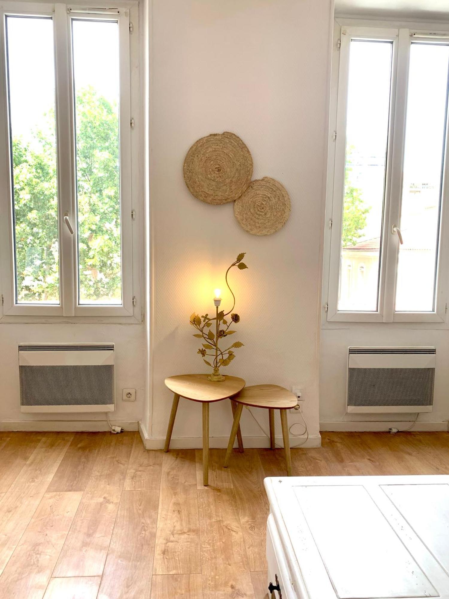Apartment Petit Nid Proche De La Et Du Port Marseille